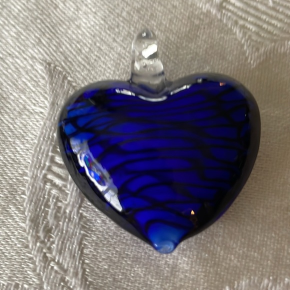 Trio of Heart Theme Pendants Valentines 💘 Jewelry - Picture 6 of 7